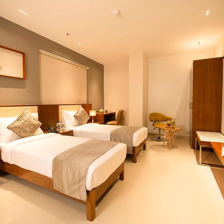 Morvee Hotels Durgapur ภายนอก รูปภาพ