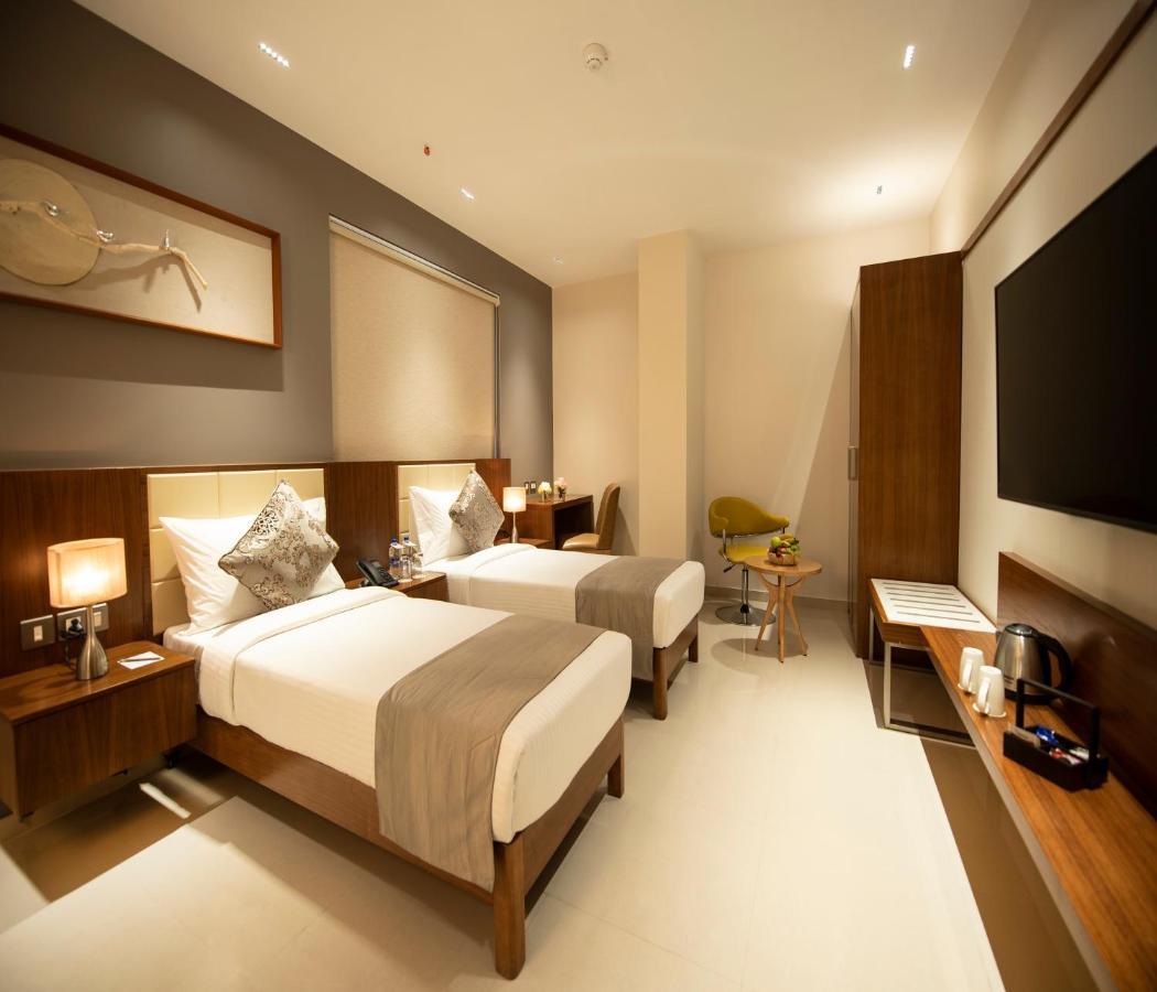 Morvee Hotels Durgapur ภายนอก รูปภาพ