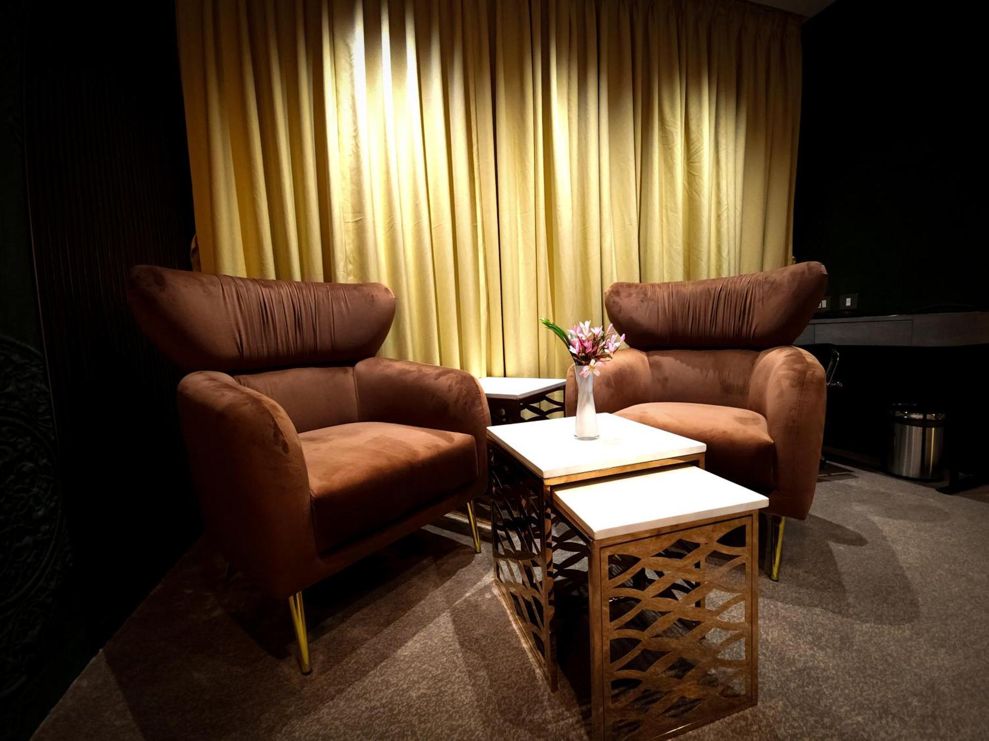 Morvee Hotels Durgapur ภายนอก รูปภาพ